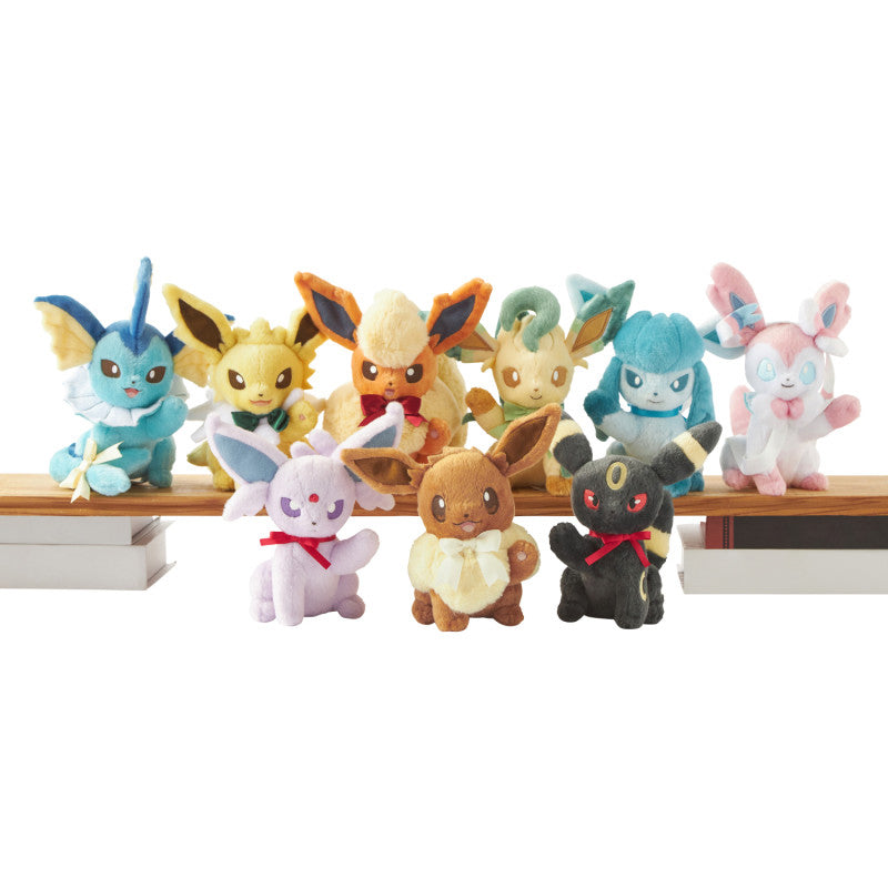 Eevee Eevee Waving Collection Plush